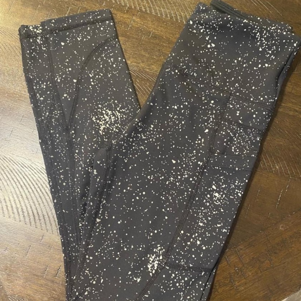 ZYIA Black Reflective Pocket Light n Tight Hi-Rise 7/8 24